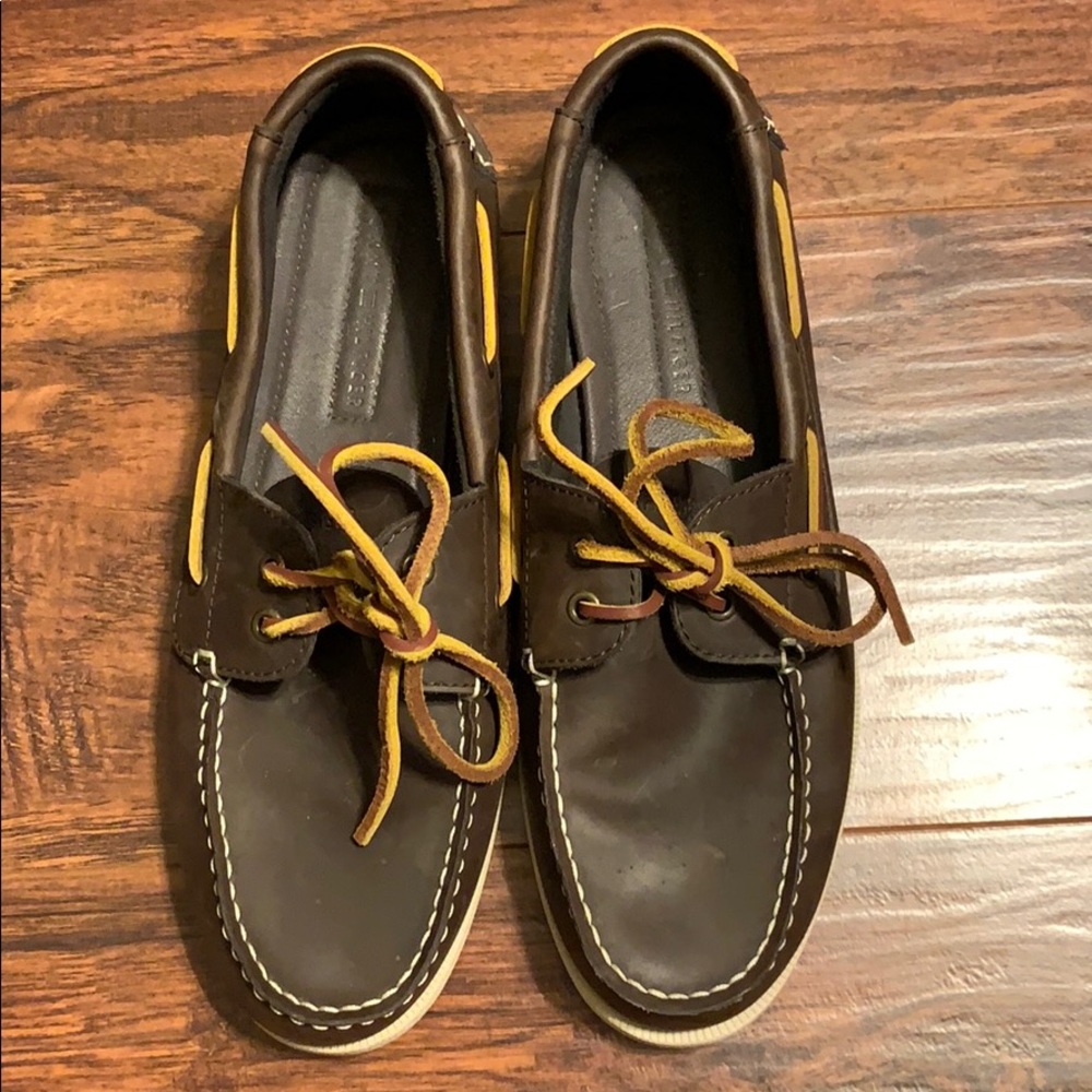 Men’s Tommy Hilfiger leather loafers